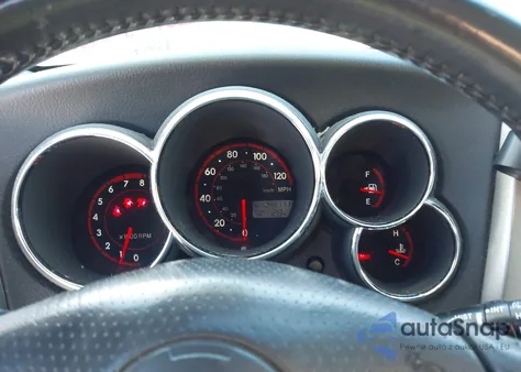 2005 Toyota Matrix Xr z USA, uszkodzony, nr VIN 2T1KR32E05C470180